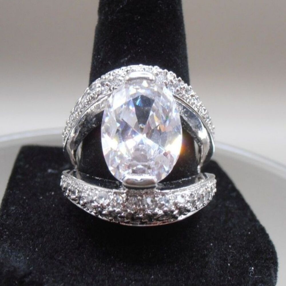Bold Oval Cubic Zirconia Cocktail Ring Size 8.5 Silver Plated Statement Jewelry